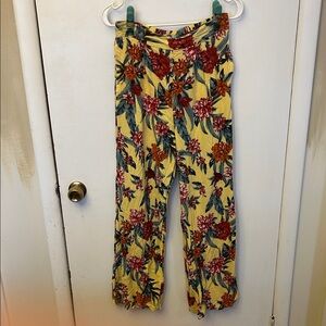 Miss Selfie Tropical Pants Medium